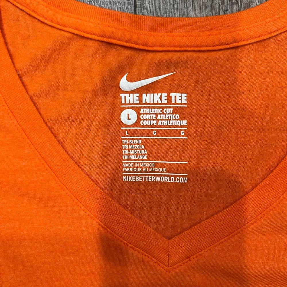 Nike University of Miami “Canes” Orange V-Neck T-Shirt Size Large - Picture 3 of 5
